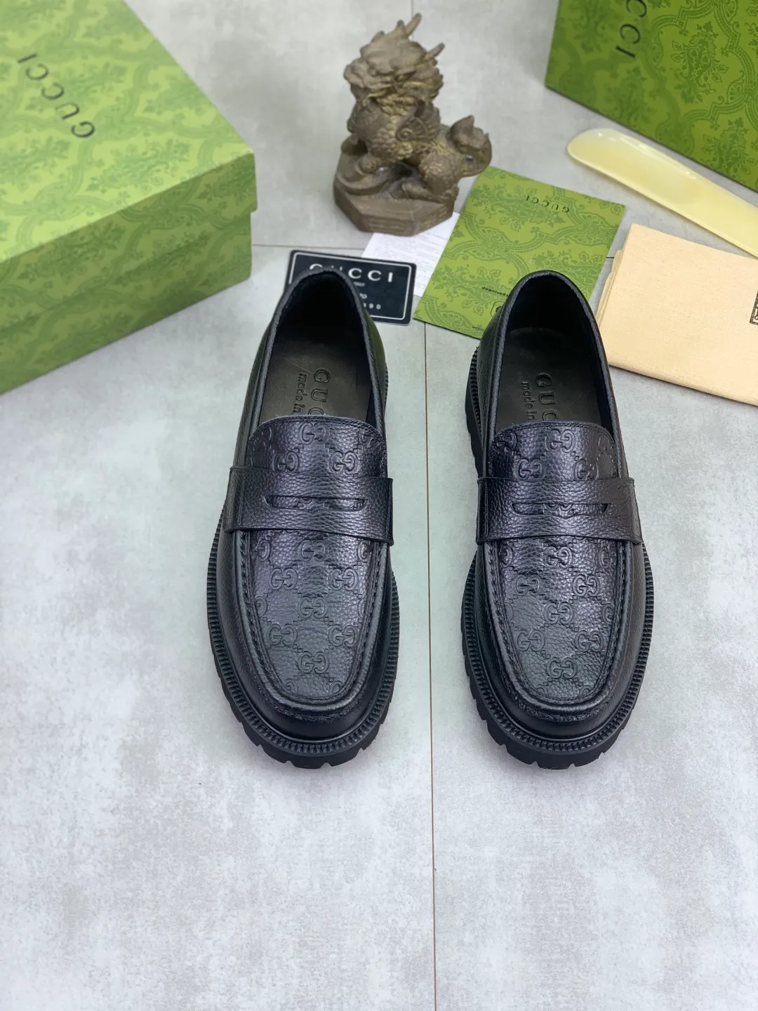 Men's shoes P580💰【New style】🆘Water dyed cowhide lining (GUCCI) Gucci business leather shoes, made of original imported Italian 🇮🇹 open-edge beaded calfskin, fully water-dyed cowhide lining, carefully handmade by professional shoemakers, the original version is specially designed for wear-resistant and lightweight foam outsole. Standard code: 38-45 5️⃣color🉑️select